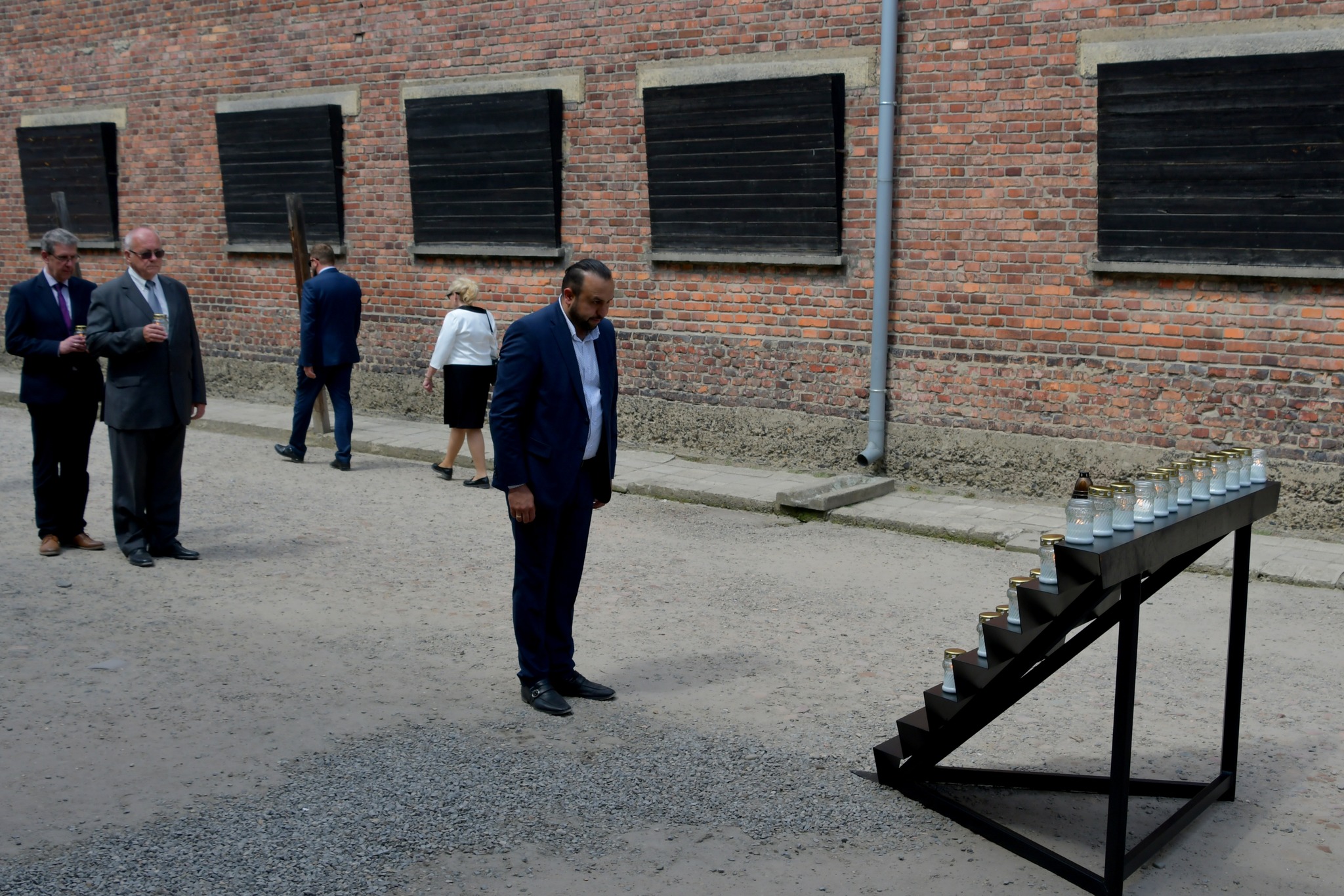 Dyrektor CHIKR Władysław Kwiatkowski na obchodach 85 rocznicy pierwszego transportu Polaków do KL Auschwitz 2 yrektor-CHIKR-Wladyslaw-Kwiatkowski-na-obchodach-85-rocznicy-pierwszego-transportu-Polakow-do-KL-Auschwitz